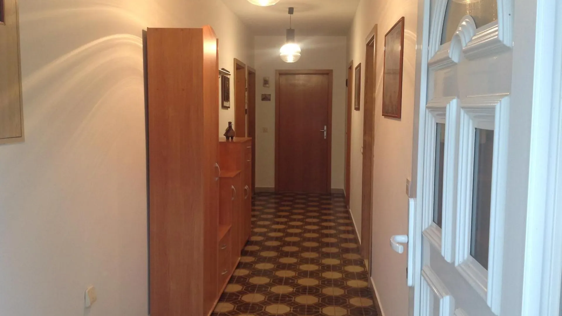 Apartment Paris With Jacuzzi And Sea View Smrika