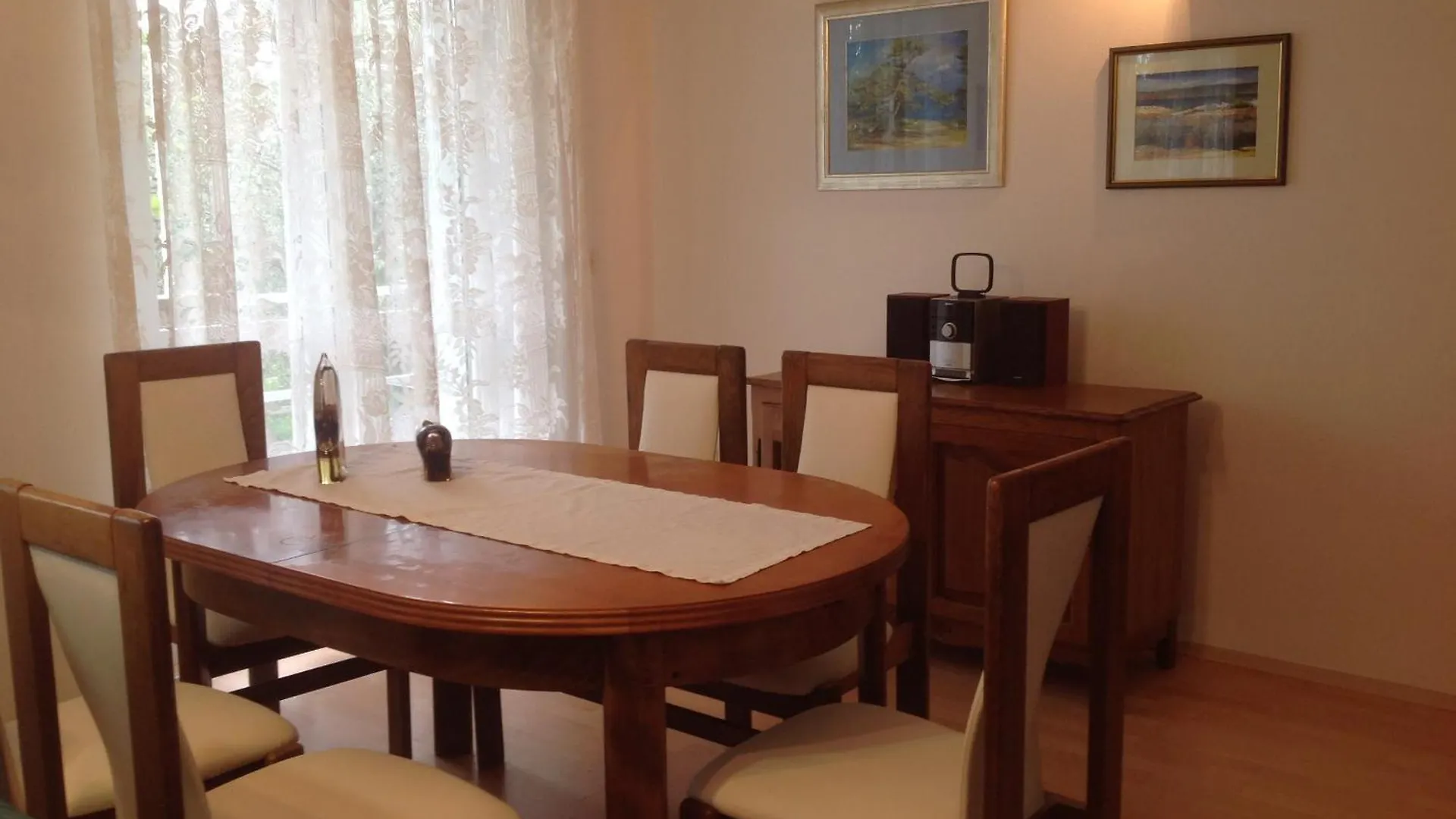 Apartment Paris With Jacuzzi And Sea View Smrika 0*,